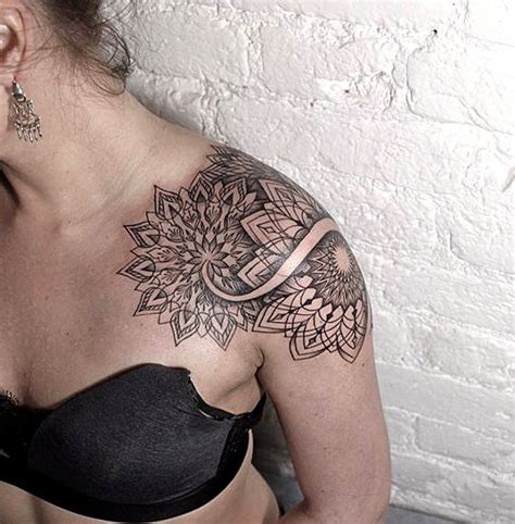 Las 39 mejores ideas de TATUAJES EN EL HOMBRO。